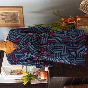 Everly Blue & Fuchsia Graphic Block Print Roll Up Sleeve Pull On Mini Dress